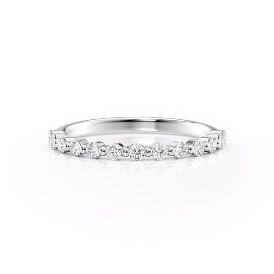 Lab Grown Round Cut Gold Diamond band