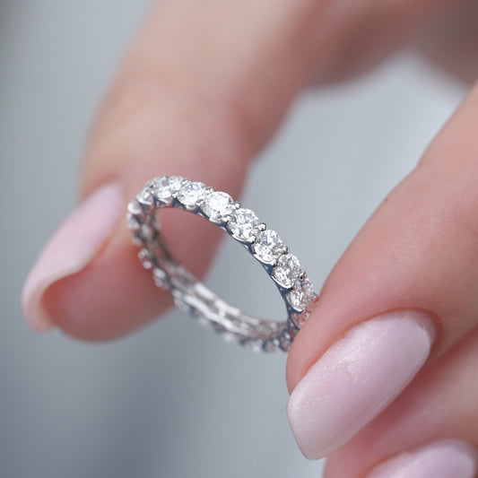 1 CT Radiant Cut Moissanite Diamond Wedding Band ( DEMO 3 )
